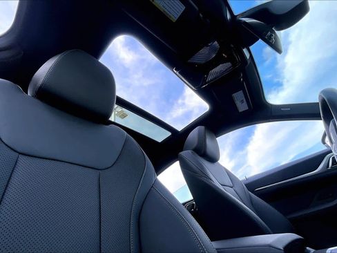 Used 2025 BMW 430i xDrive 430i xDrive w/ M Sport Package image 14