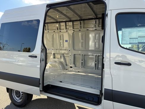New 2026 Mercedes-Benz Sprinter 2500 image 24