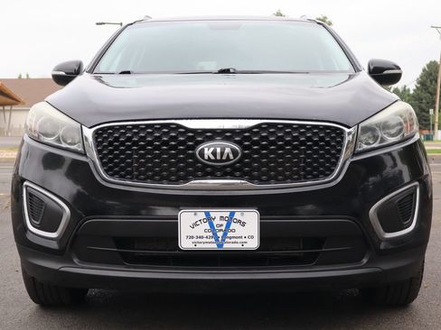 Used 2016 Kia Sorento LX AWD/4WD image 13