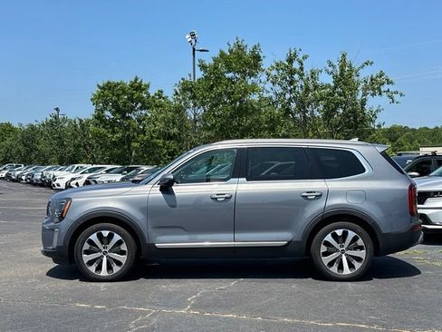 Used 2021 Kia Telluride S AWD/4WD image 2