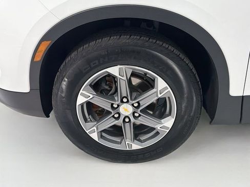 Used 2024 Chevrolet Blazer LT w/ Convenience Package FWD image 26