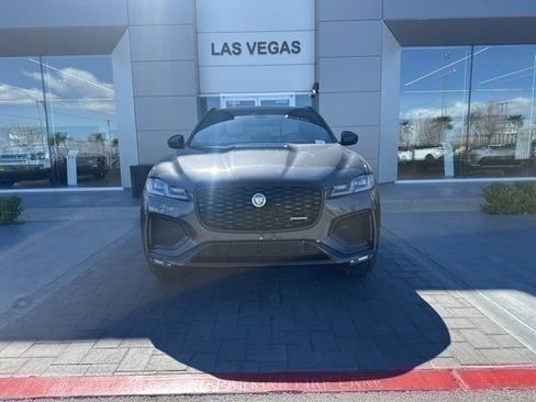 Used 2025 Jaguar F-PACE R-Dynamic S image 2