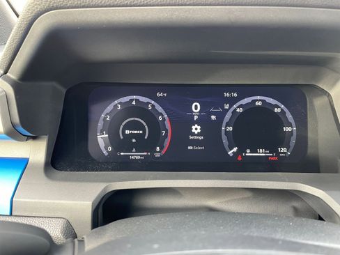 Used 2025 Toyota Tacoma TRD Off-Road image 39