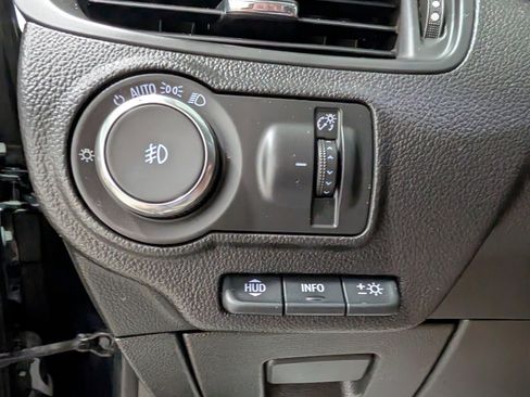 Used 2020 Buick Envision Premium w/ Driver Confidence Package image 21