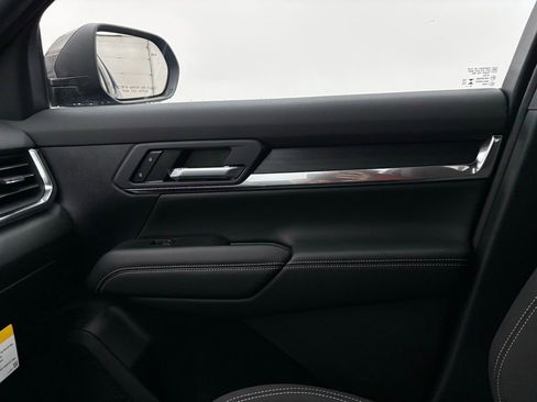 New 2026 GMC Terrain Elevation w/ Black Edition image 39