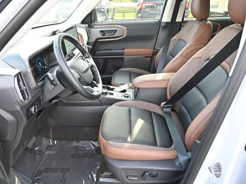 New 2025 Ford Bronco Sport Outer Banks w/ Outer Banks Tech Package+ image 15