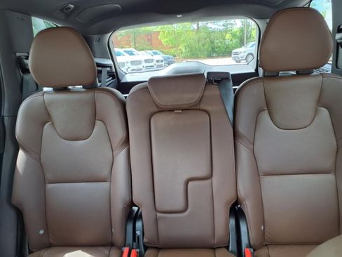 Certified 2023 Volvo XC90 T8 Plus w/ Protection Package Premier image 19