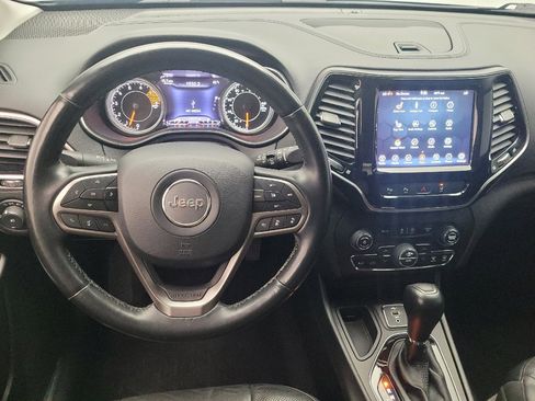 Used 2021 Jeep Cherokee Limited image 22