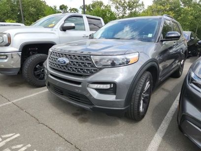 Used 2022 Ford Explorer XLT w/ Equipment Group 202A