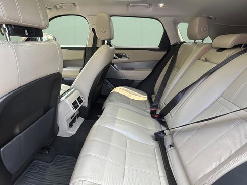 Used 2018 Land Rover Range Rover Velar S AWD/4WD image 16