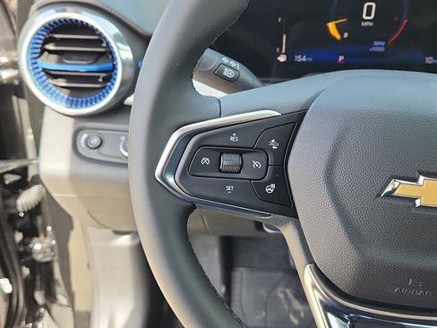 New 2026 Chevrolet Trax LT w/ Driver Confidence Package FWD image 11