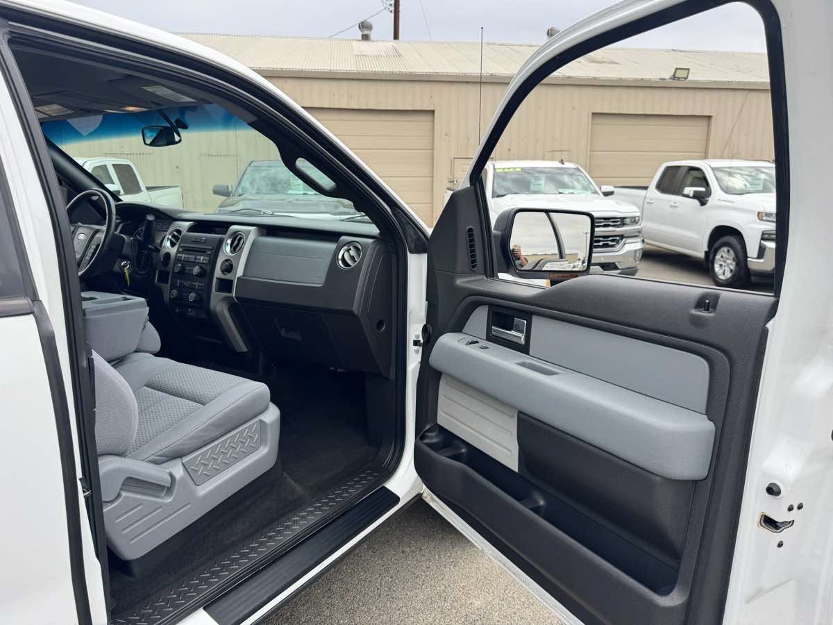Used 2012 Ford F150 XLT w/ XLT Convenience Pkg RWD image 17