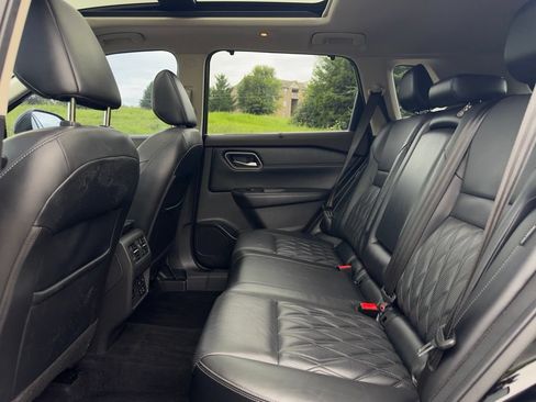 Used 2021 Nissan Rogue Platinum AWD/4WD image 22