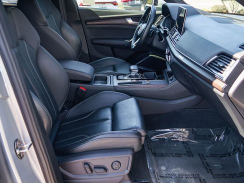 Used 2022 Audi Q5 2.0T Premium Plus w/ Premium Plus Package image 18