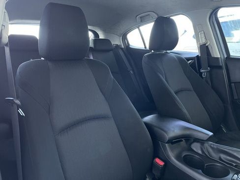 Used 2016 MAZDA MAZDA3 i Sport image 22