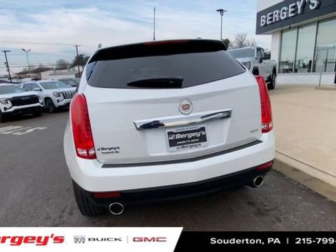 Used 2016 Cadillac SRX FWD image 8