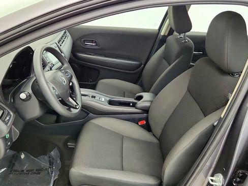 Used 2021 Honda HR-V LX image 18