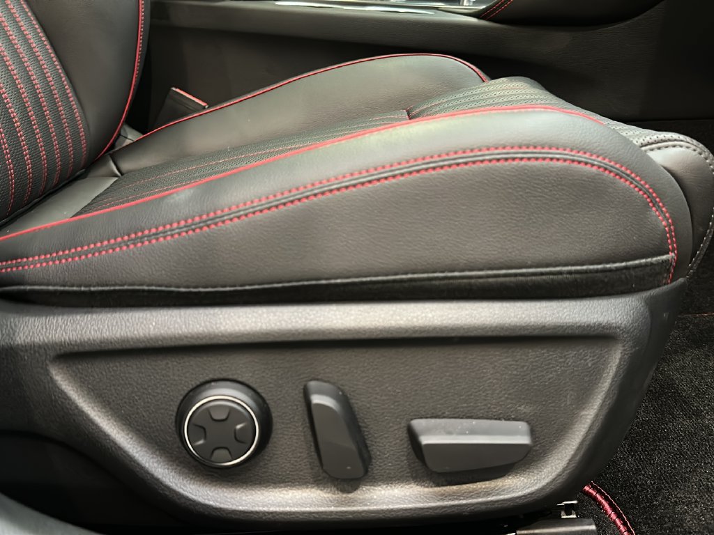 Certified 2026 Genesis G70 3.3T Sport Prestige AWD/4WD image 24