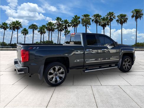 Used 2018 Chevrolet Silverado 1500 LTZ Z71 w/ LTZ Plus Package image 8