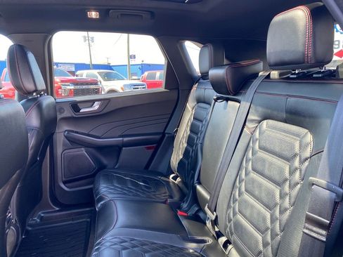 Used 2024 Ford Escape ST-Line Elite w/ Premium Technology Package image 19