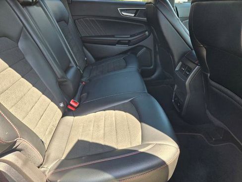 Certified 2023 Ford Edge ST-Line AWD/4WD image 11