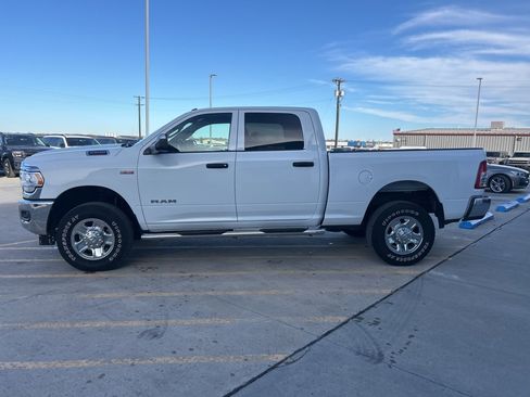 Used 2022 RAM 2500 Tradesman w/ Chrome Appearance Group image 6