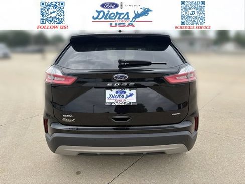 Certified 2024 Ford Edge SEL w/ Convenience Package AWD/4WD image 4