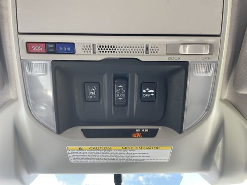 Certified 2021 Subaru Forester Touring AWD/4WD image 31