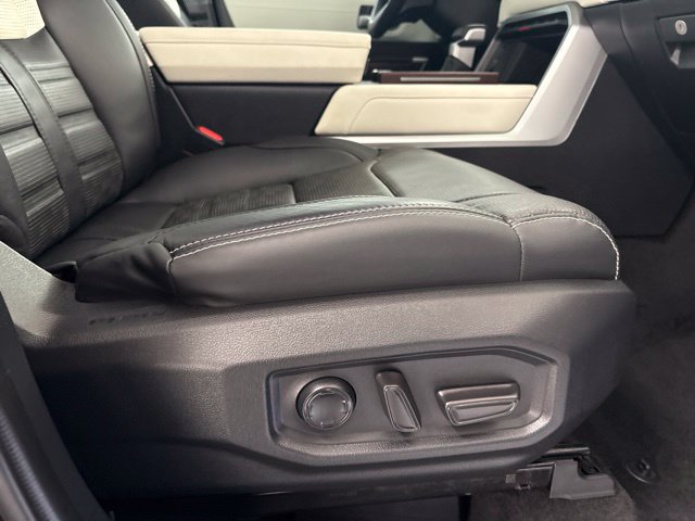 Used 2024 Toyota Tundra Capstone AWD/4WD image 24
