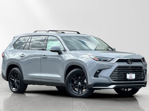New 2026 Toyota Grand Highlander AWD Hybrid image 1