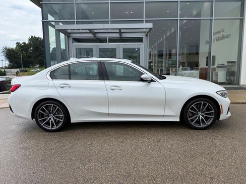 Used 2021 BMW 330i xDrive Sedan AWD/4WD image 2