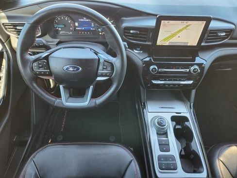 Used 2023 Ford Explorer ST-Line w/ Class IV Trailer Tow Package image 27