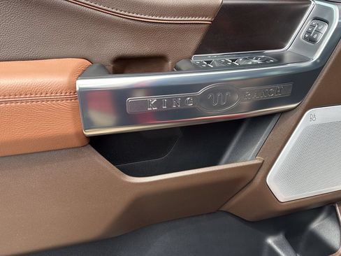 Used 2025 Ford F150 King Ranch AWD/4WD image 12