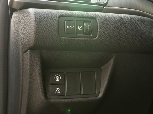 Used 2020 Honda Accord EX-L image 39