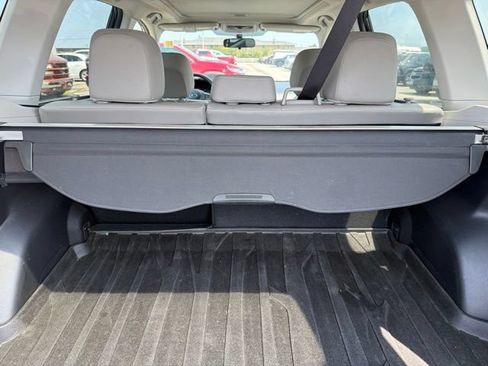 Used 2016 Subaru Forester 2.5i Limited AWD/4WD image 24