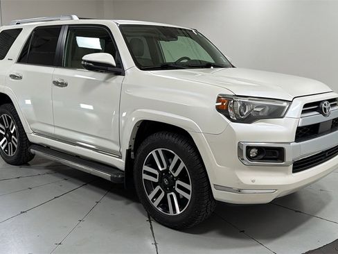Used 2022 Toyota 4Runner Limited image 3