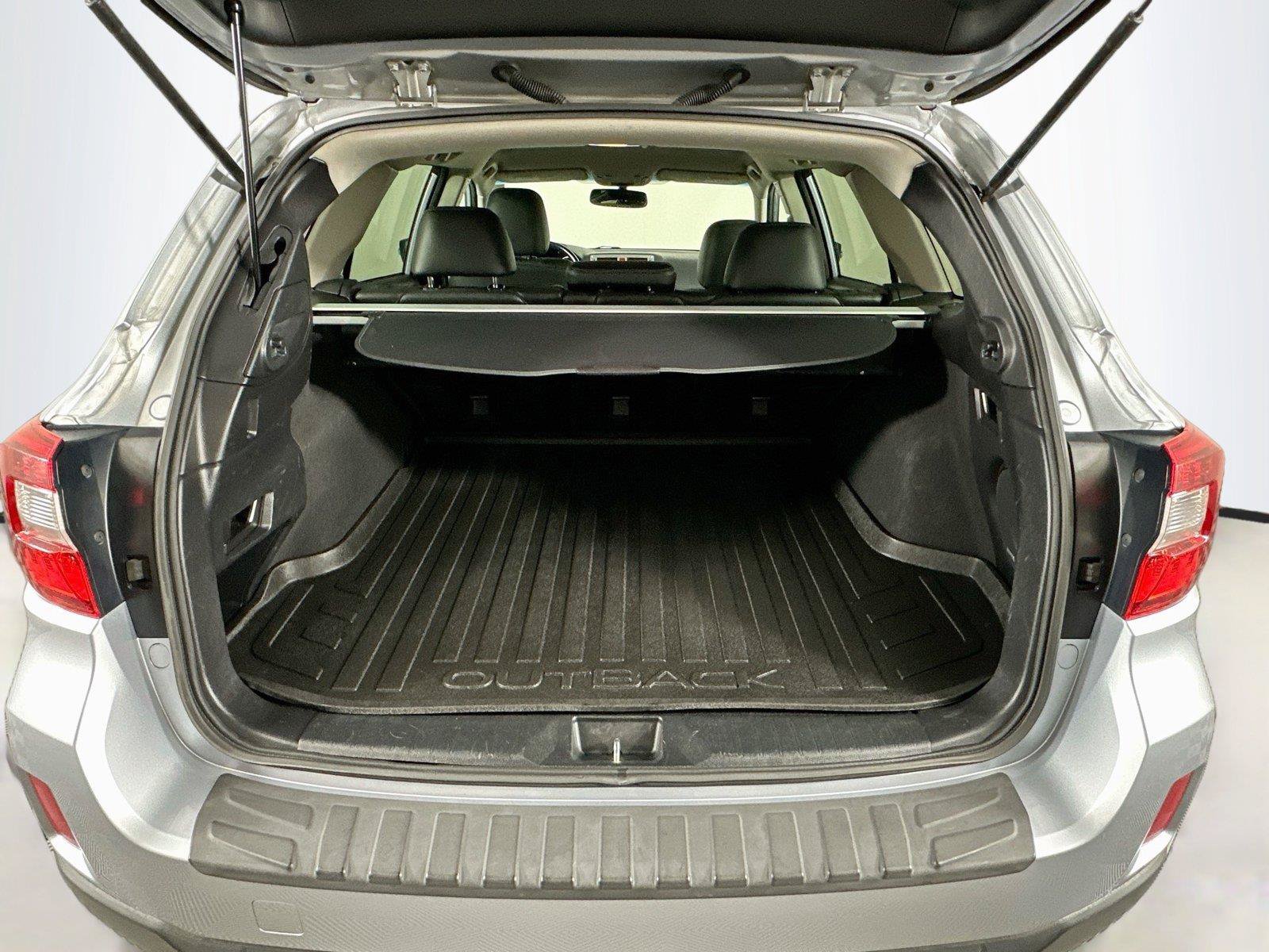 Used 2016 Subaru Outback 2.5i Limited w/ Popular Package #4 AWD/4WD image 25