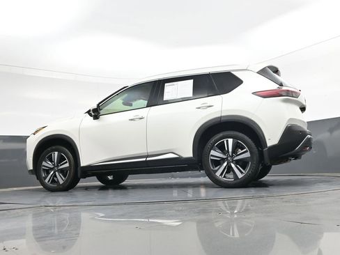 Used 2023 Nissan Rogue SL w/ SL Premium Package FWD image 46