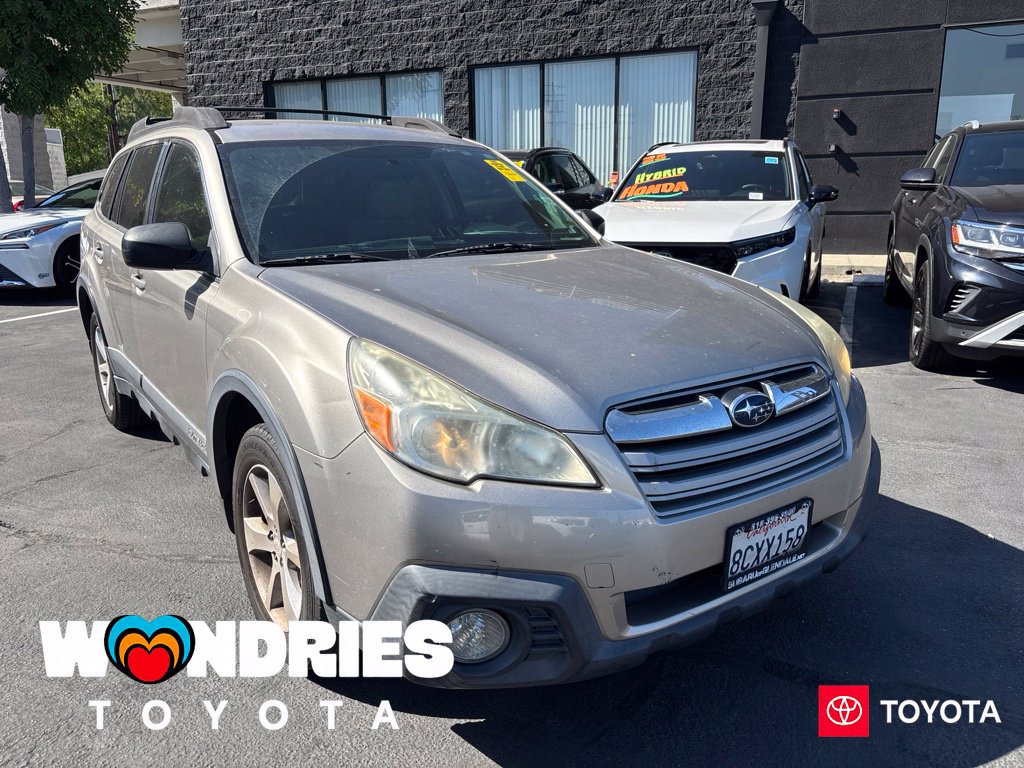 Used 2014 Subaru Outback 2.5i w/ Popular Package #2 AWD/4WD image 1