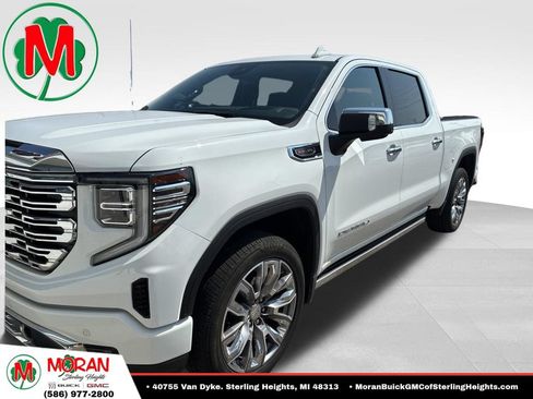 Used 2024 GMC Sierra 1500 Denali w/ Denali Reserve Package AWD/4WD image 1