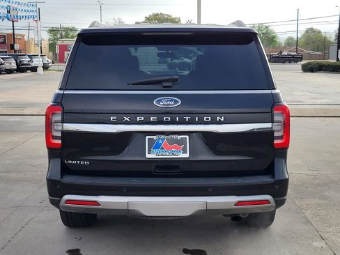 Used 2022 Ford Expedition Limited image 6