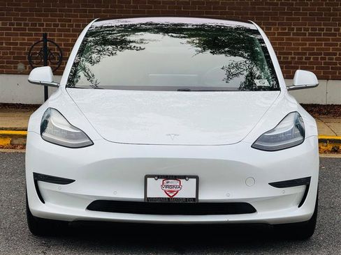 Used 2018 Tesla Model 3 image 5