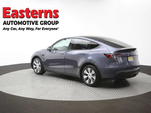Used 2023 Tesla Model Y Long Range AWD/4WD image 57