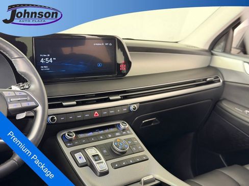 Used 2024 Hyundai Palisade SEL image 18
