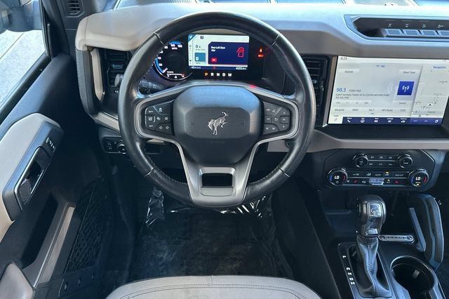 Used 2023 Ford Bronco Wildtrak AWD/4WD image 13