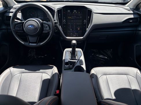 Certified 2025 Subaru Crosstrek 2.5i Limited w/ Popular Package #3A AWD/4WD image 17