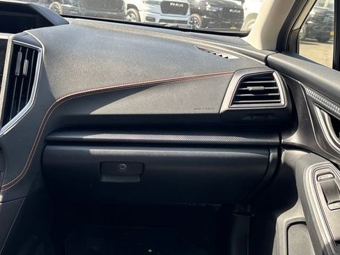 Used 2023 Subaru Crosstrek 2.0i Premium AWD/4WD image 11