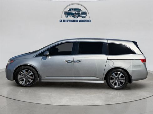 Used 2016 Honda Odyssey Touring Elite image 10