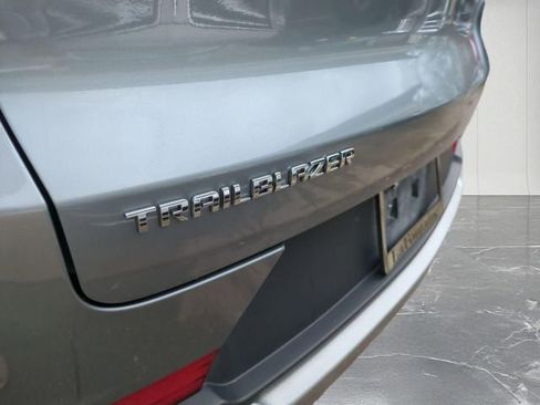 Used 2025 Chevrolet TrailBlazer LT image 28