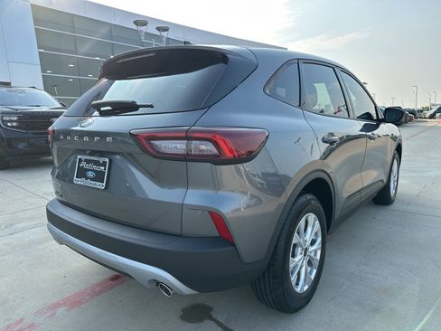 Used 2025 Ford Escape Active FWD image 27